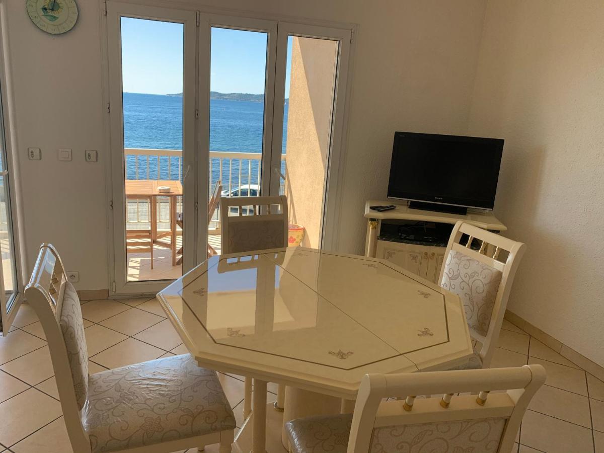 Le Latania Apartamento Sainte-Maxime Exterior foto